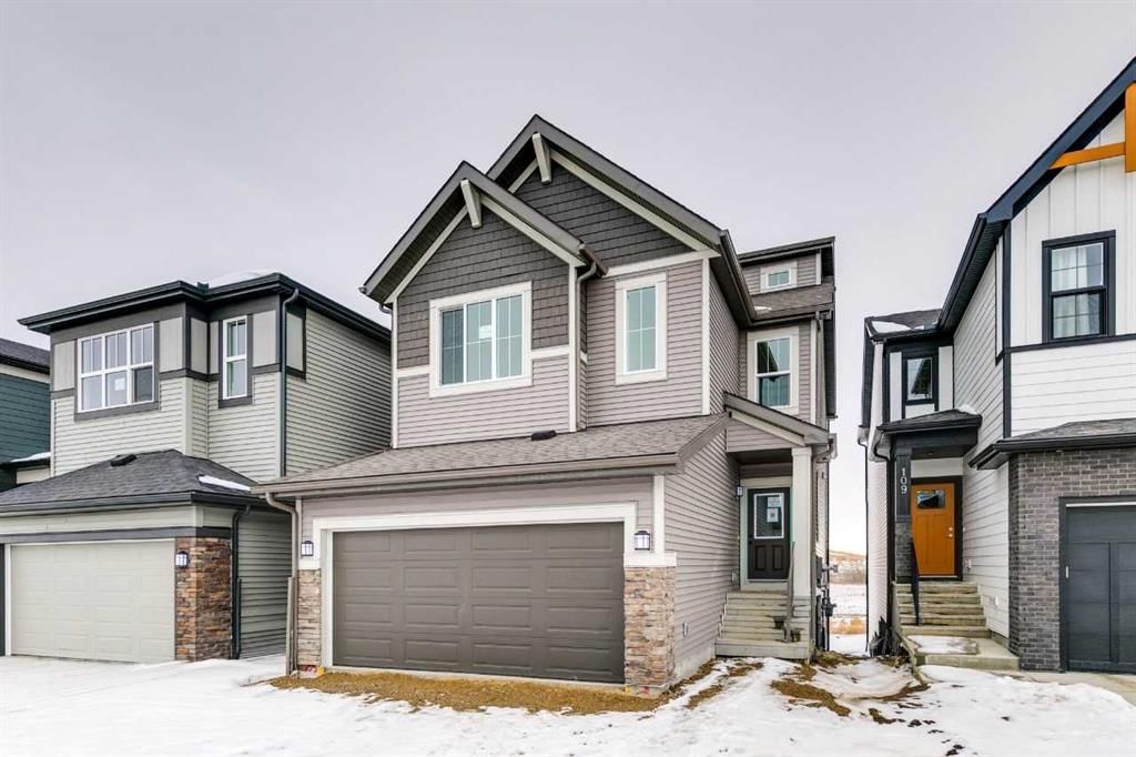 105 Walgrove Bay SE, Calgary — main listing photo
