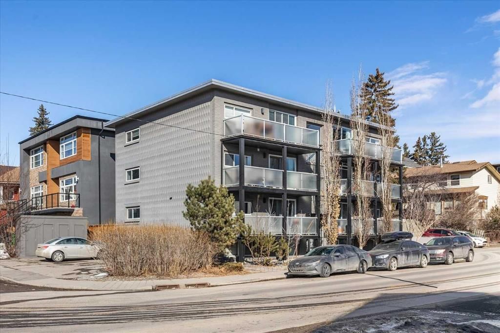 5, 1530 26 Avenue SW, Calgary — photo 2 of 23