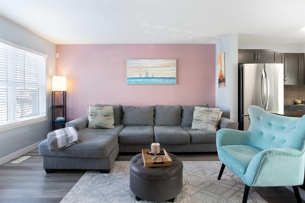 1074 Panatella Boulevard NW, Calgary — photo 5 of 34