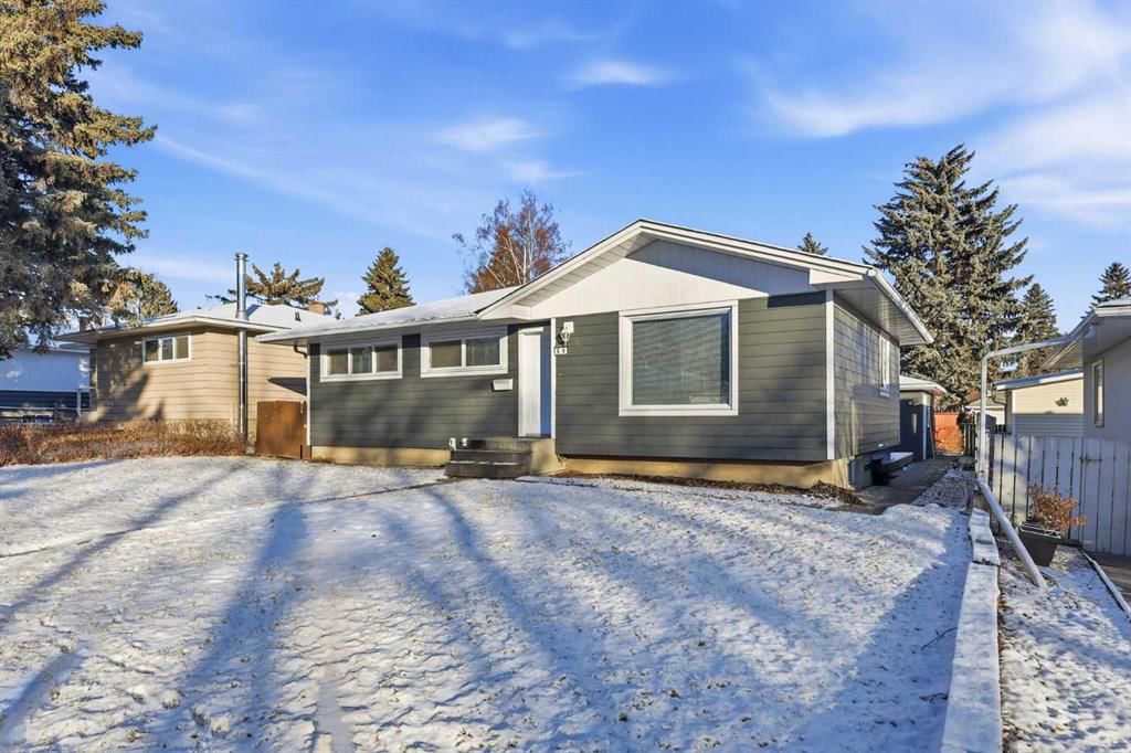 69 Harrow Crescent SW, Calgary — photo 2 of 46