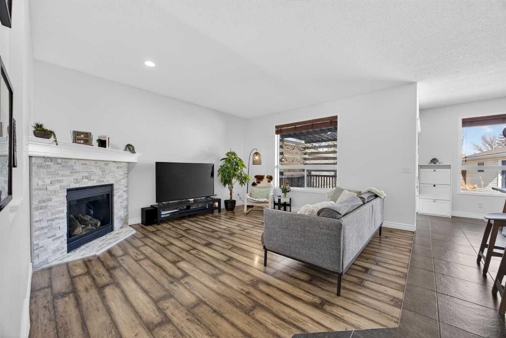 340 Prestwick Terrace SE, Calgary — photo 2 of 49