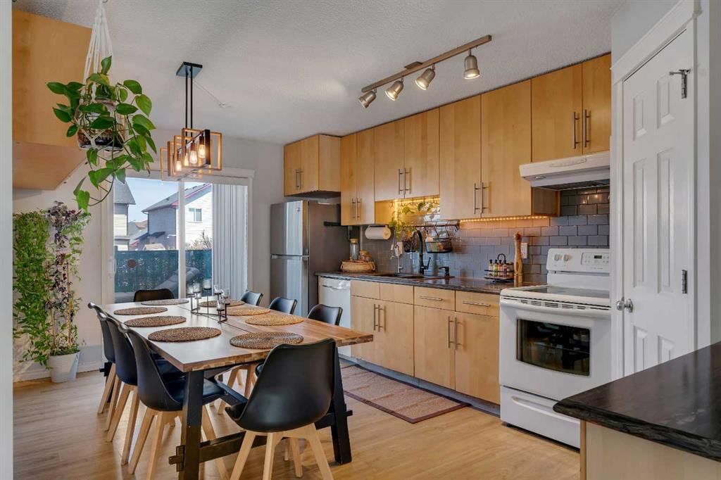 179 Saddlemead Road NE, Calgary — photo 2 of 50