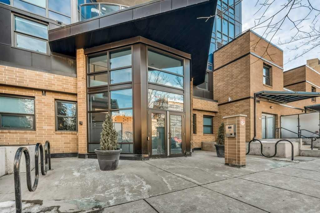 1501, 303 13 Avenue SW, Calgary — photo 3 of 37