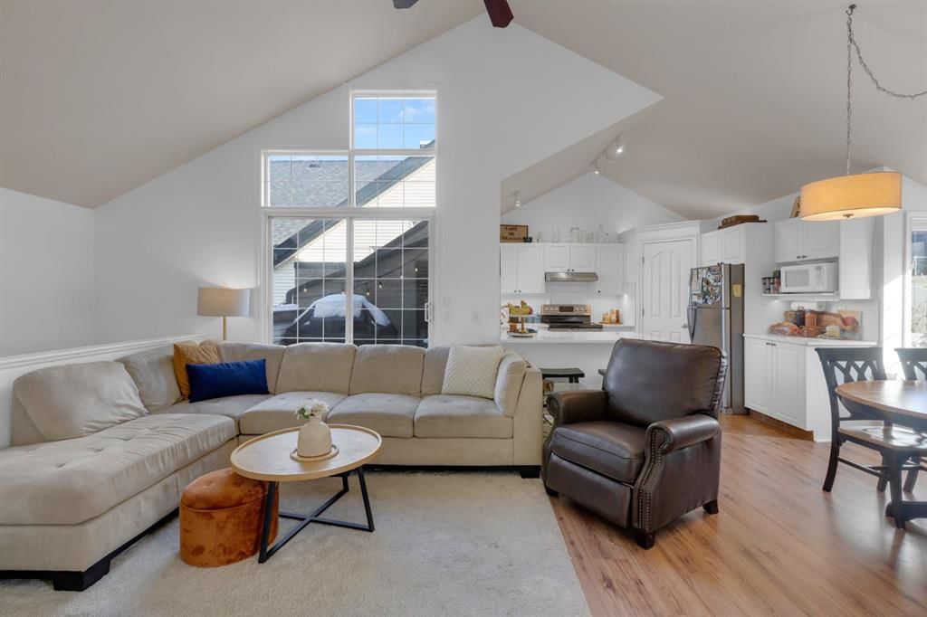 505, 408 31 Avenue NW, Calgary — photo 3 of 33