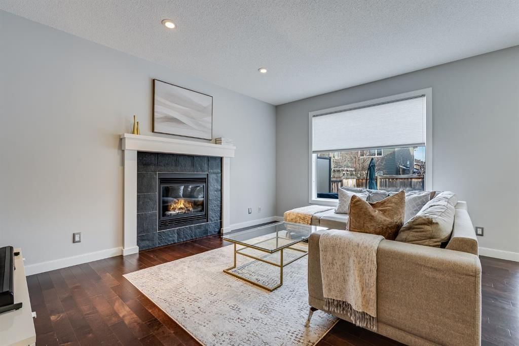 26 Auburn Glen Circle SE, Calgary — photo 3 of 42