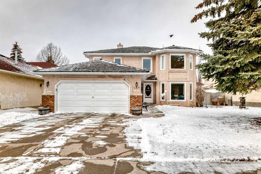 107 Hawkmount Heights NW, Calgary — main listing photo