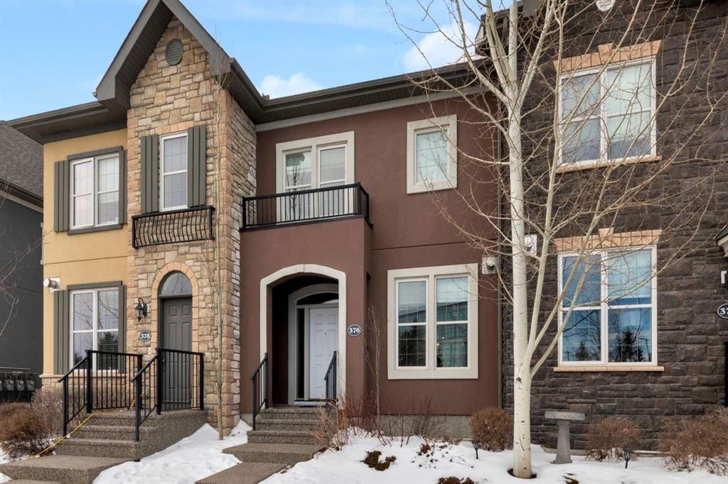 376 Quarry Park Boulevard SE, Calgary — main listing photo