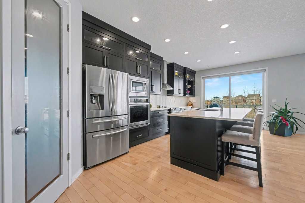 50 Auburn Springs Park SE, Calgary — photo 5 of 47