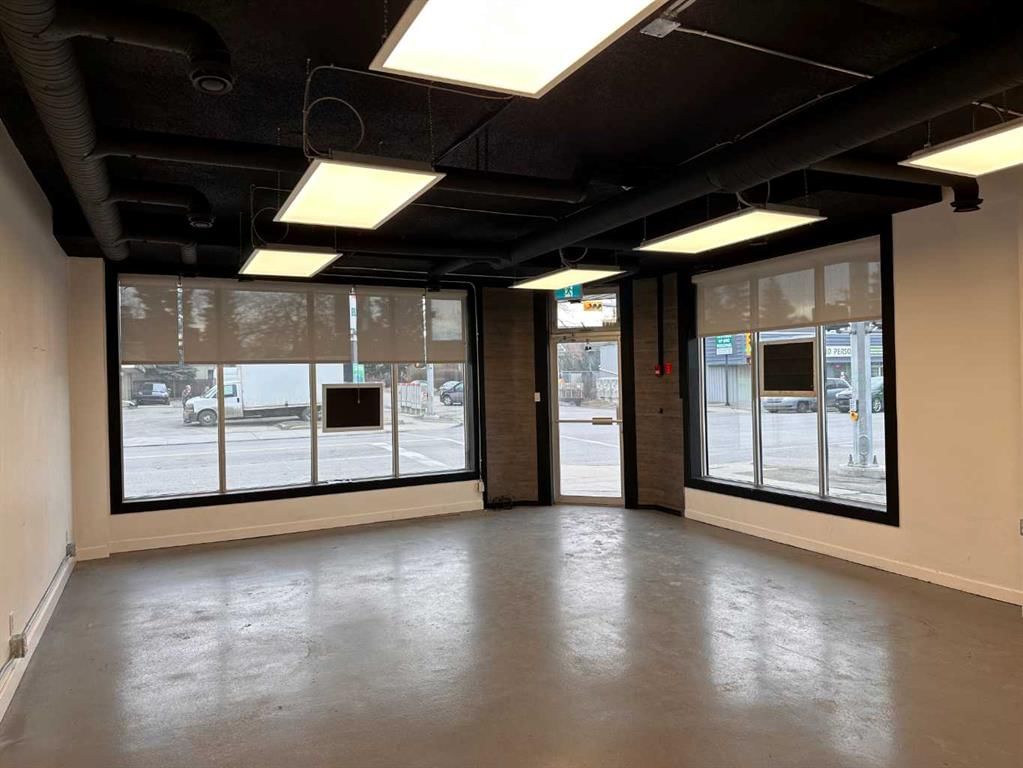 2101 Edmonton Trail, Calgary — photo 5 of 7