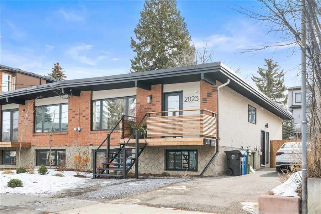 2023 35 Avenue SW, Calgary — photo 3 of 32