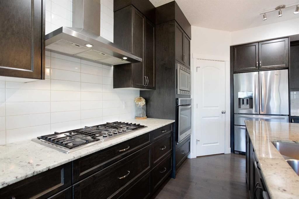 58 Nolancrest Rise NW, Calgary — photo 5 of 24