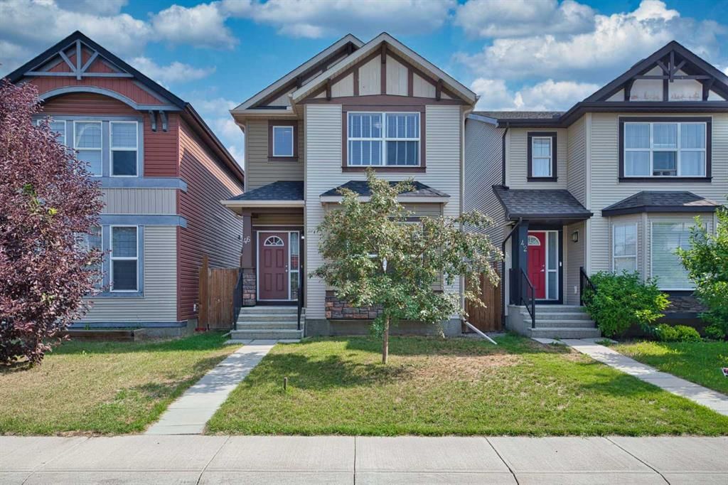 46 Autumn Crescent SE, Calgary — main listing photo