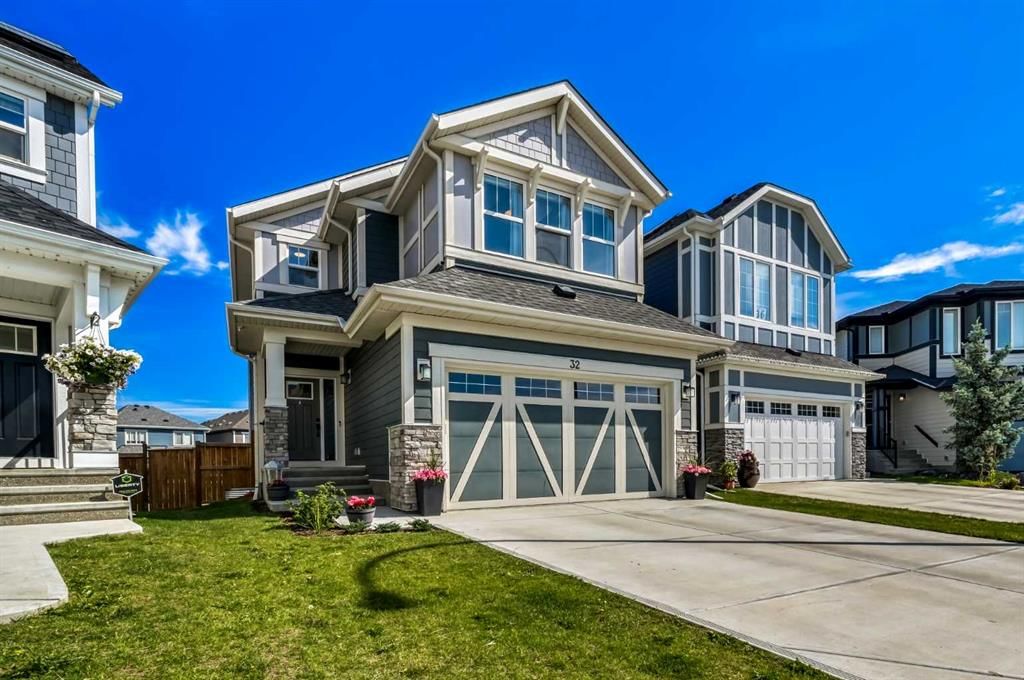 32 Magnolia Heath SE, Calgary — main listing photo