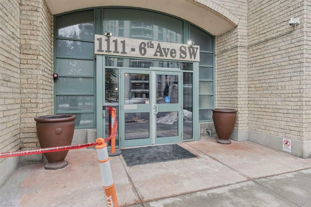 1101, 1111 6 Avenue SW, Calgary — photo 5 of 24