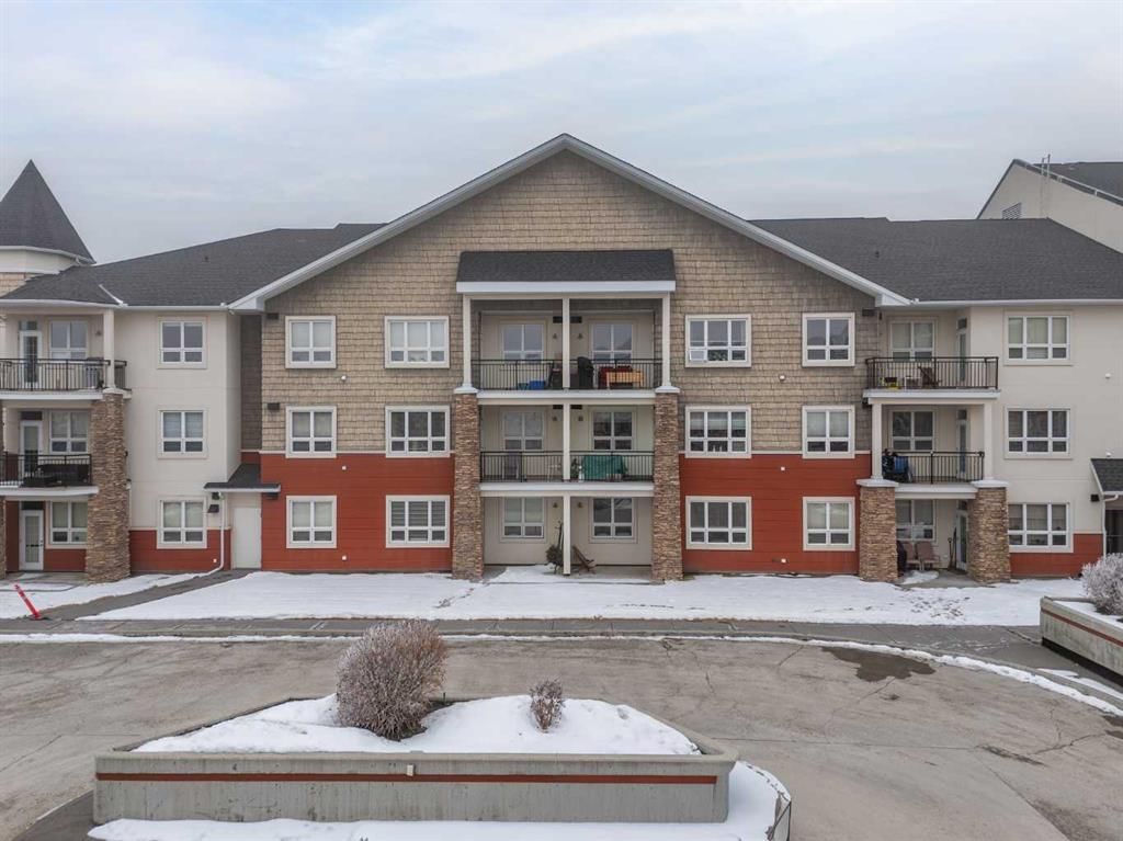 454, 26 Val Gardena View SW, Calgary — main listing photo