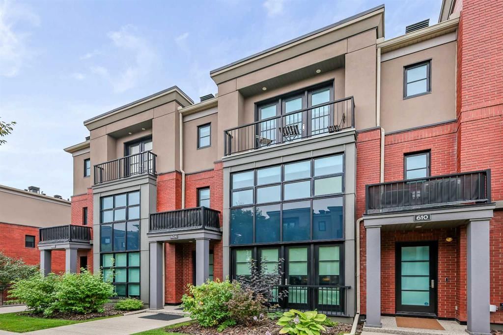606 Aspen Meadows Hill SW, Calgary — main listing photo