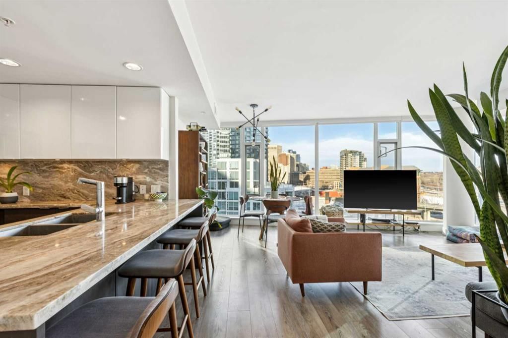 702, 519 Riverfront Avenue SE, Calgary — main listing photo
