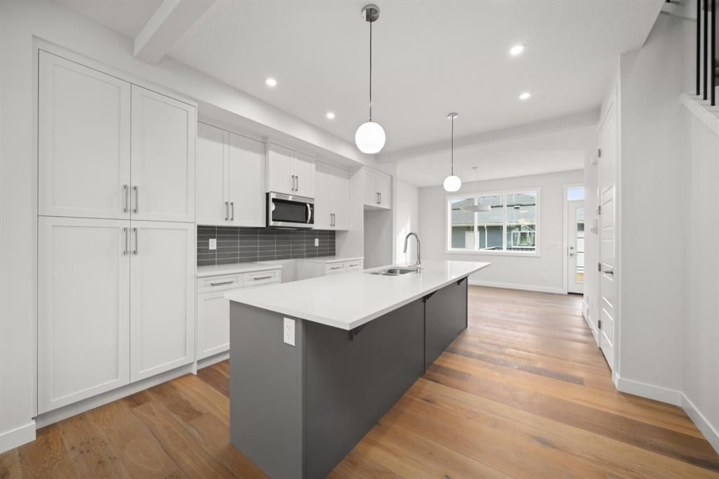 400 Sora Boulevard SE, Calgary — photo 3 of 10