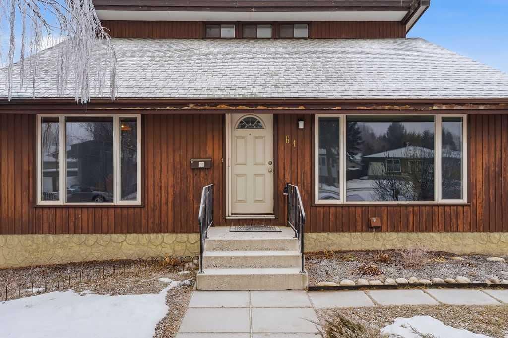 64 Doverview Place SE, Calgary — photo 3 of 42
