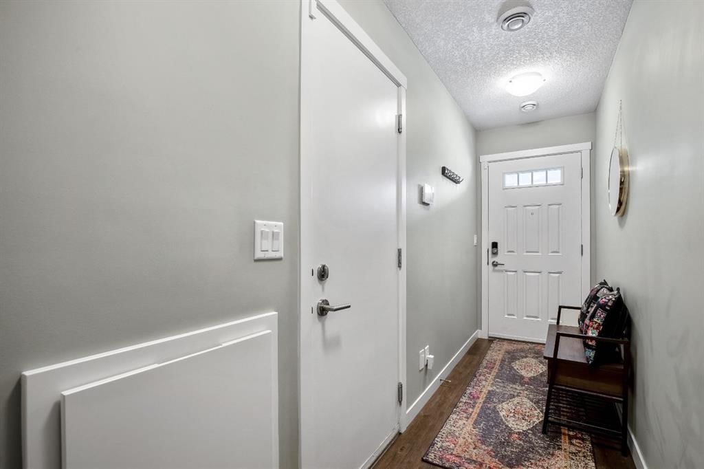 468 Nolan Hill Drive NW, Calgary — photo 2 of 30