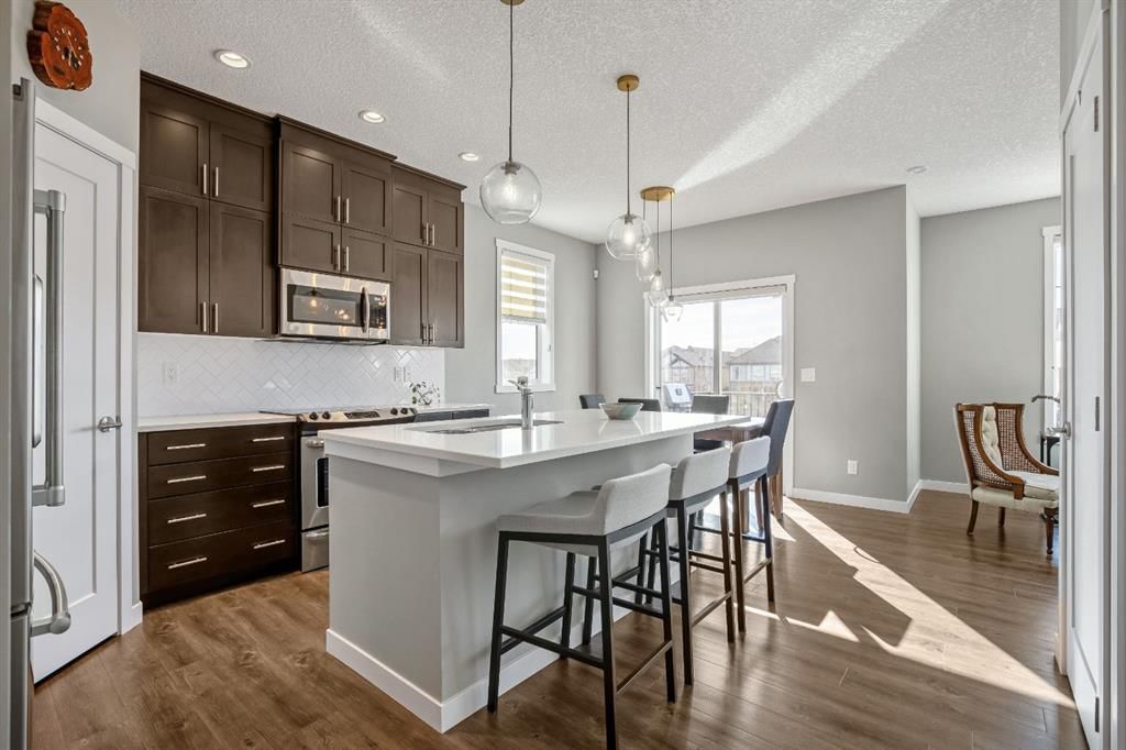 468 Nolan Hill Drive NW, Calgary — photo 4 of 30