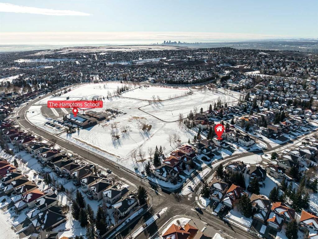 28 Hamptons Heath NW, Calgary — main listing photo