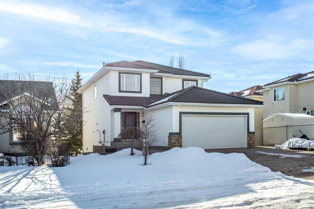 28 Hamptons Heath NW, Calgary — photo 2 of 47