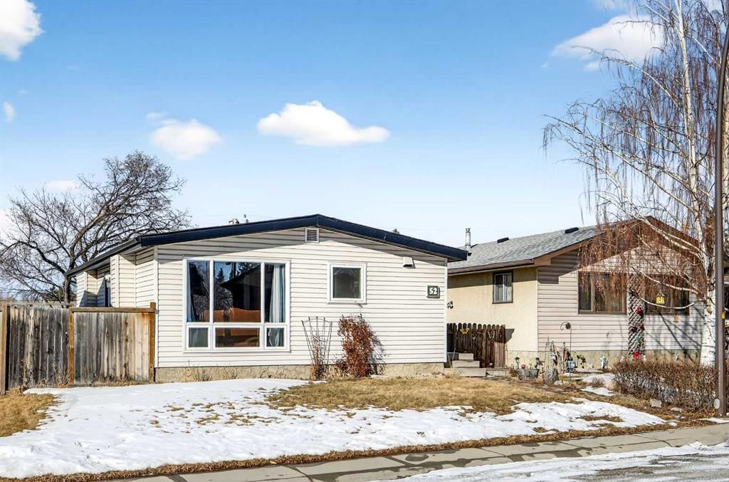 52 Dover Ridge Place SE, Calgary — photo 2 of 30