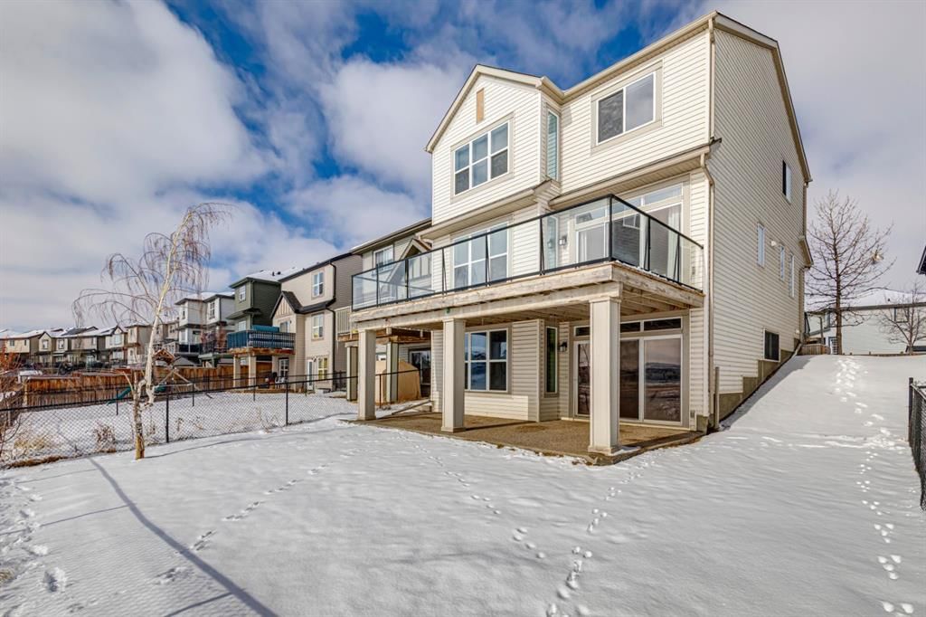 63 Copperstone Drive SE, Calgary — photo 2 of 48