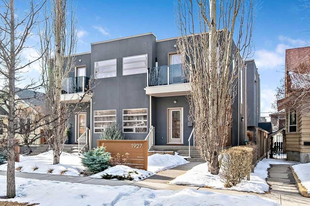2, 1927 26A Street SW, Calgary — main listing photo