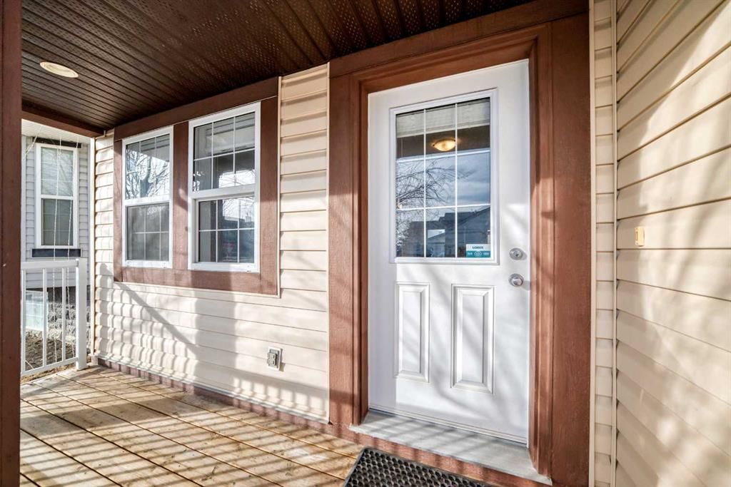 136 Everglen Road SW, Calgary — photo 2 of 29