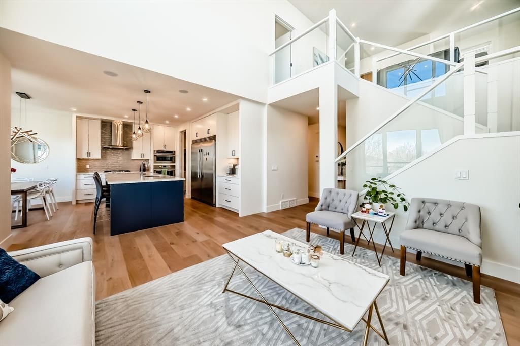 76 ROCK LAKE View NW, Calgary — photo 5 of 48