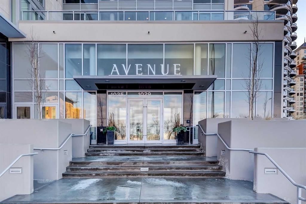 902, 1025 5 Avenue SW, Calgary — photo 2 of 29