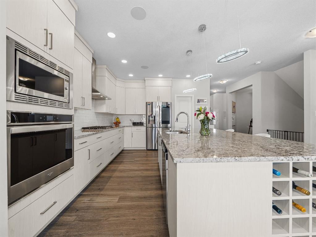 44 Masters Terrace SE, Calgary — photo 4 of 42