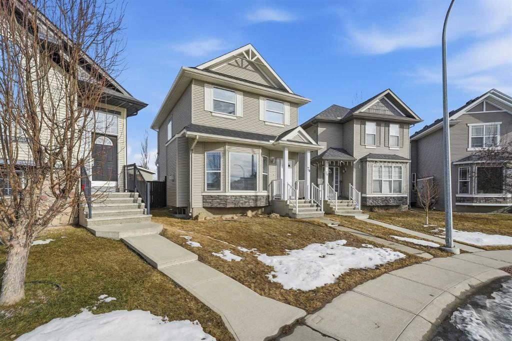 74 Cranberry Close SE, Calgary — photo 2 of 34