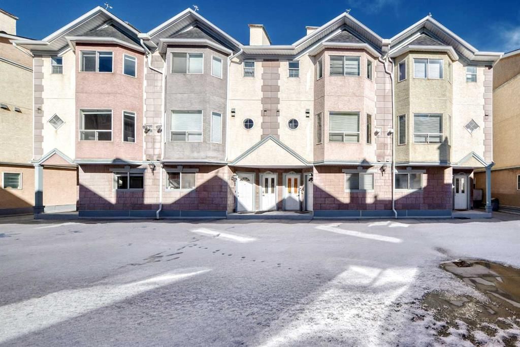 1507 11 Street SW, Calgary — main listing photo