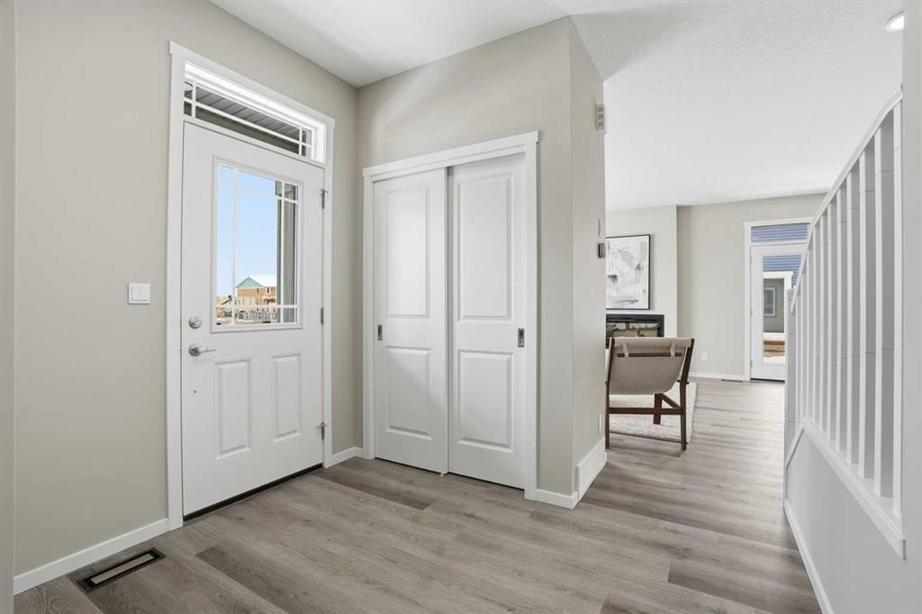 201 Carringwood Terrace NW, Calgary — photo 4 of 37
