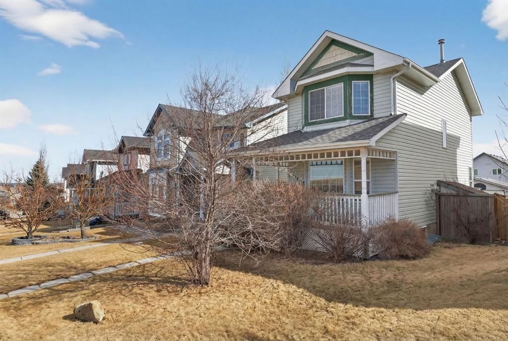 168 Hidden Hills Road NW, Calgary — photo 3 of 28