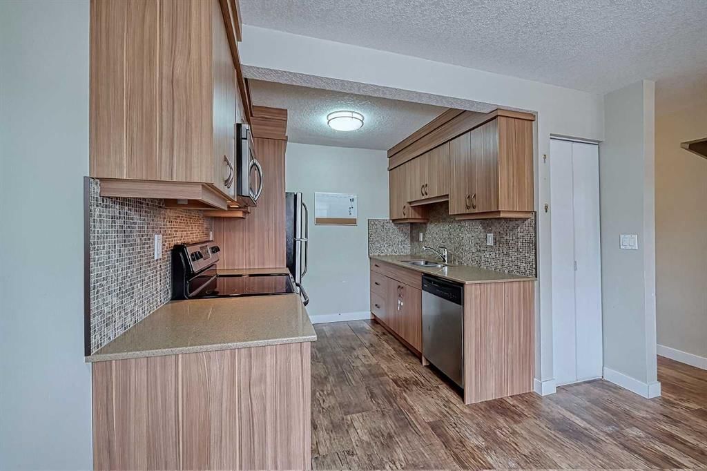 72, 6100 4 Avenue NE, Calgary — photo 4 of 44