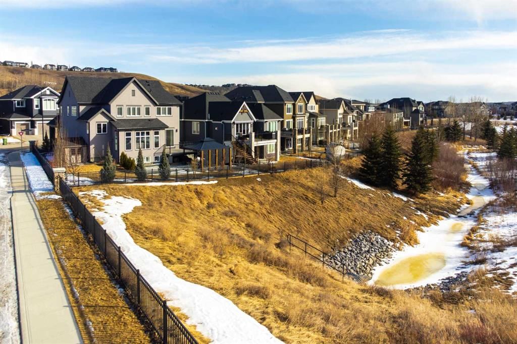 61 Cranbrook Rise SE, Calgary — photo 2 of 50