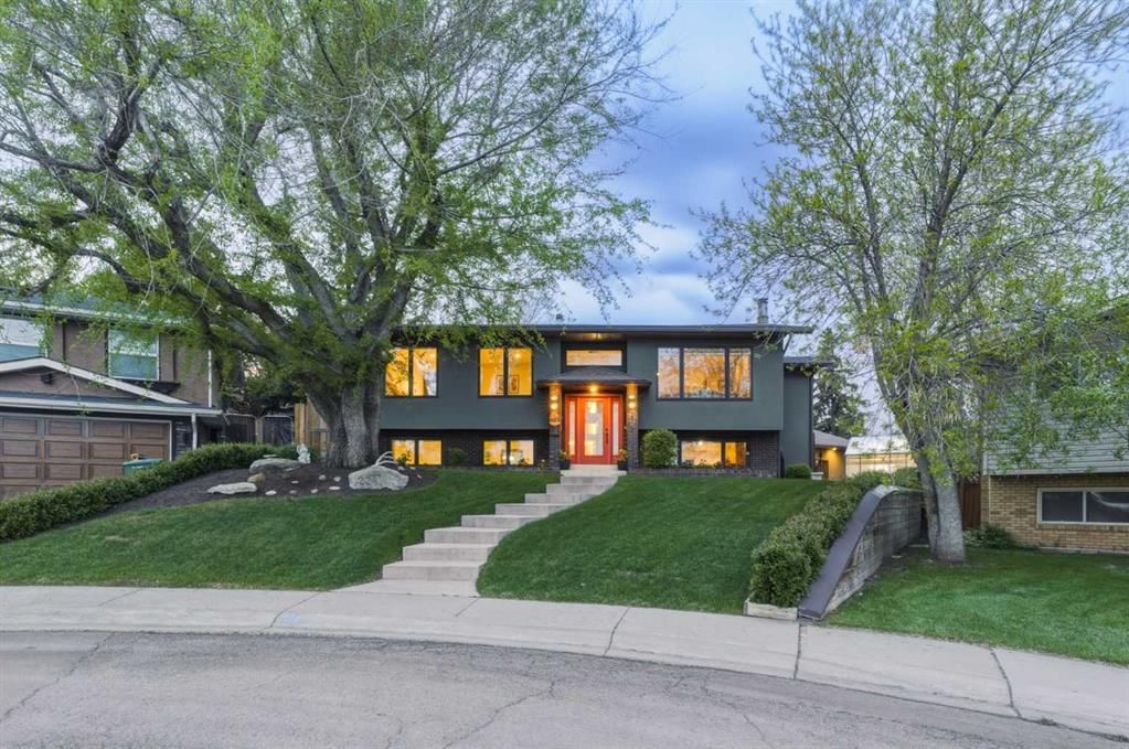 228 Cantrell Place SW, Calgary — photo 3 of 48