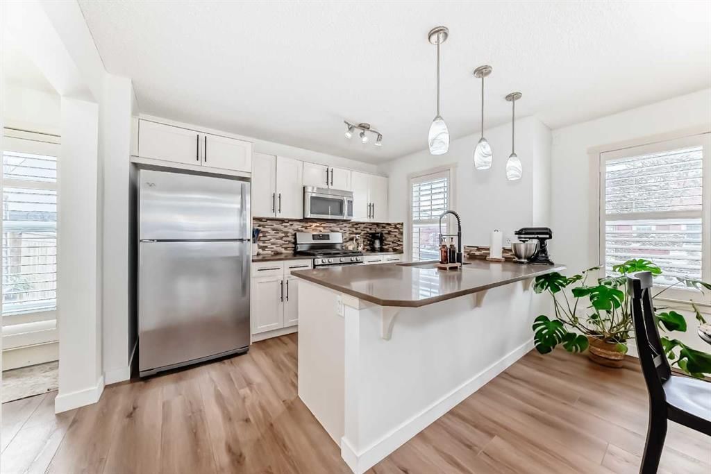 45 Silverado Drive SW, Calgary — photo 2 of 44