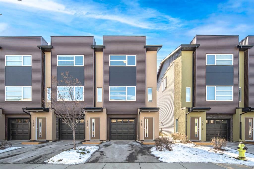 331 Covecreek Circle NE, Calgary — main listing photo