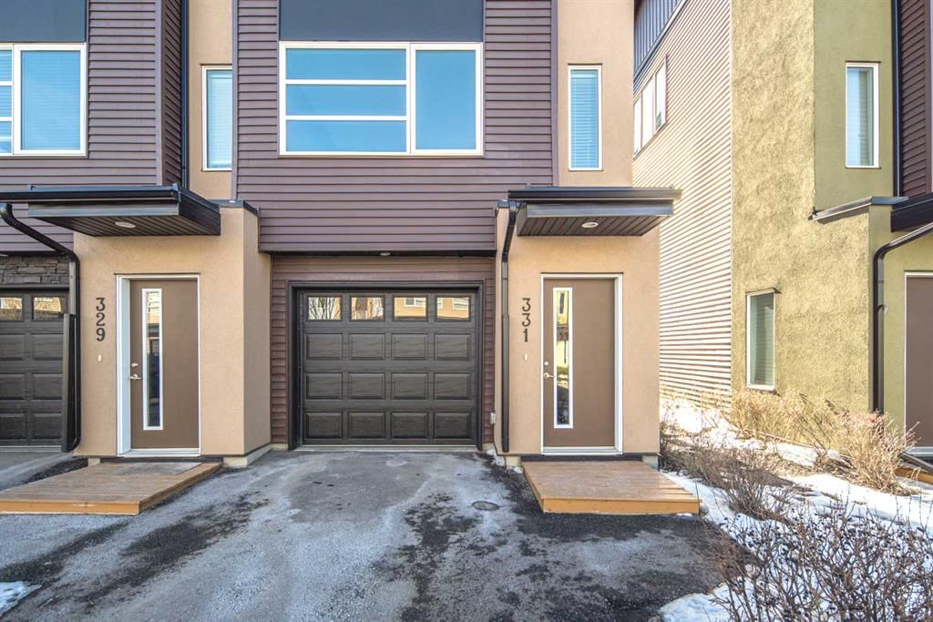 331 Covecreek Circle NE, Calgary — photo 2 of 23