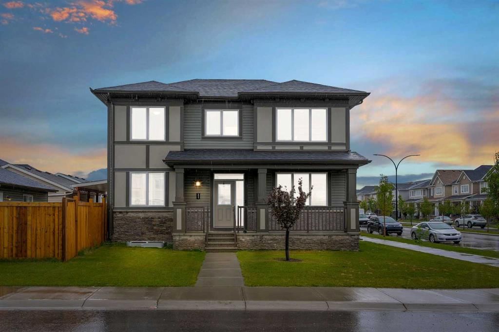 111 Cityside Road NE, Calgary — photo 2 of 35