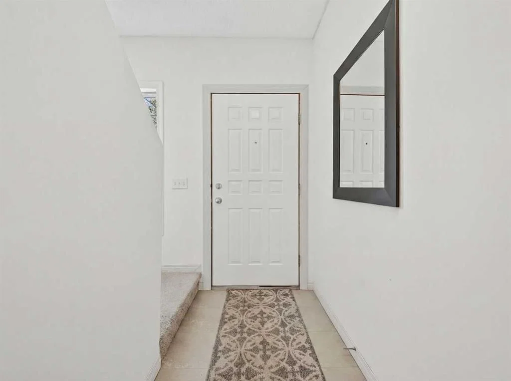 63 Harvest Glen Heights NE, Calgary — photo 4 of 46