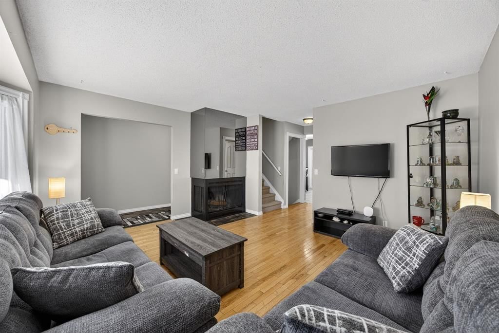 178 Templehill Drive NE, Calgary — photo 4 of 44