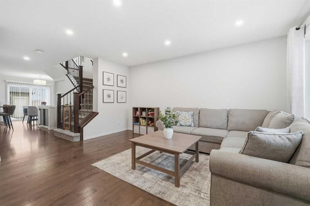 189 Elgin Meadows Park SE, Calgary — photo 3 of 42