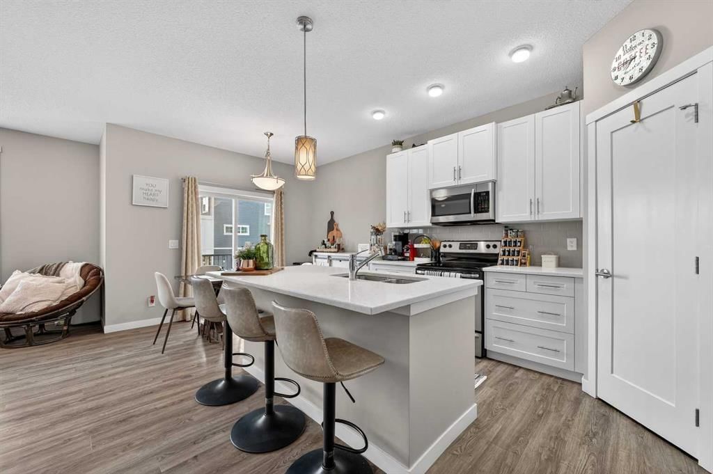 905, 428 Nolan Hill Drive NW, Calgary — photo 4 of 30