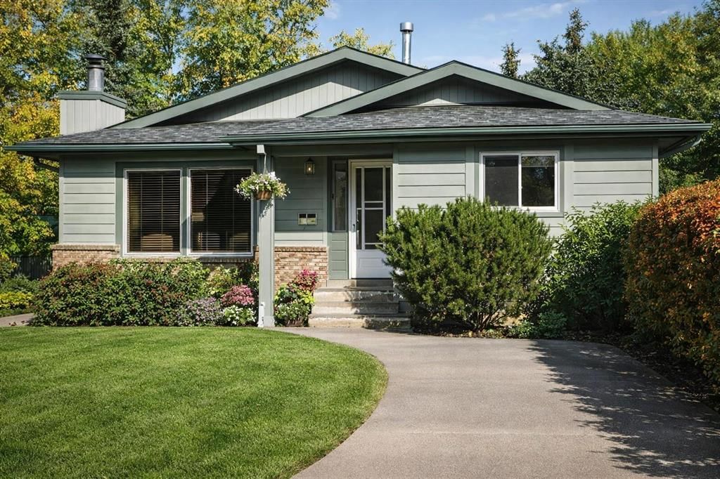 83 Deerbow Place SE, Calgary — main listing photo